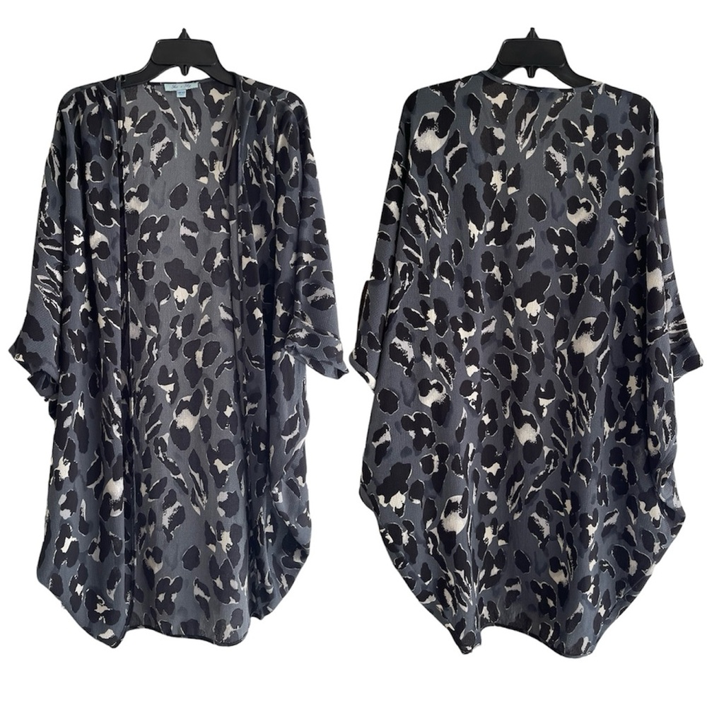 She+Sky Black Gray Leopard Print Open Front Drape Kimono One Size